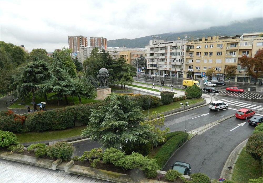 Guesthouse City Central International Skopje Ngoại thất bức ảnh