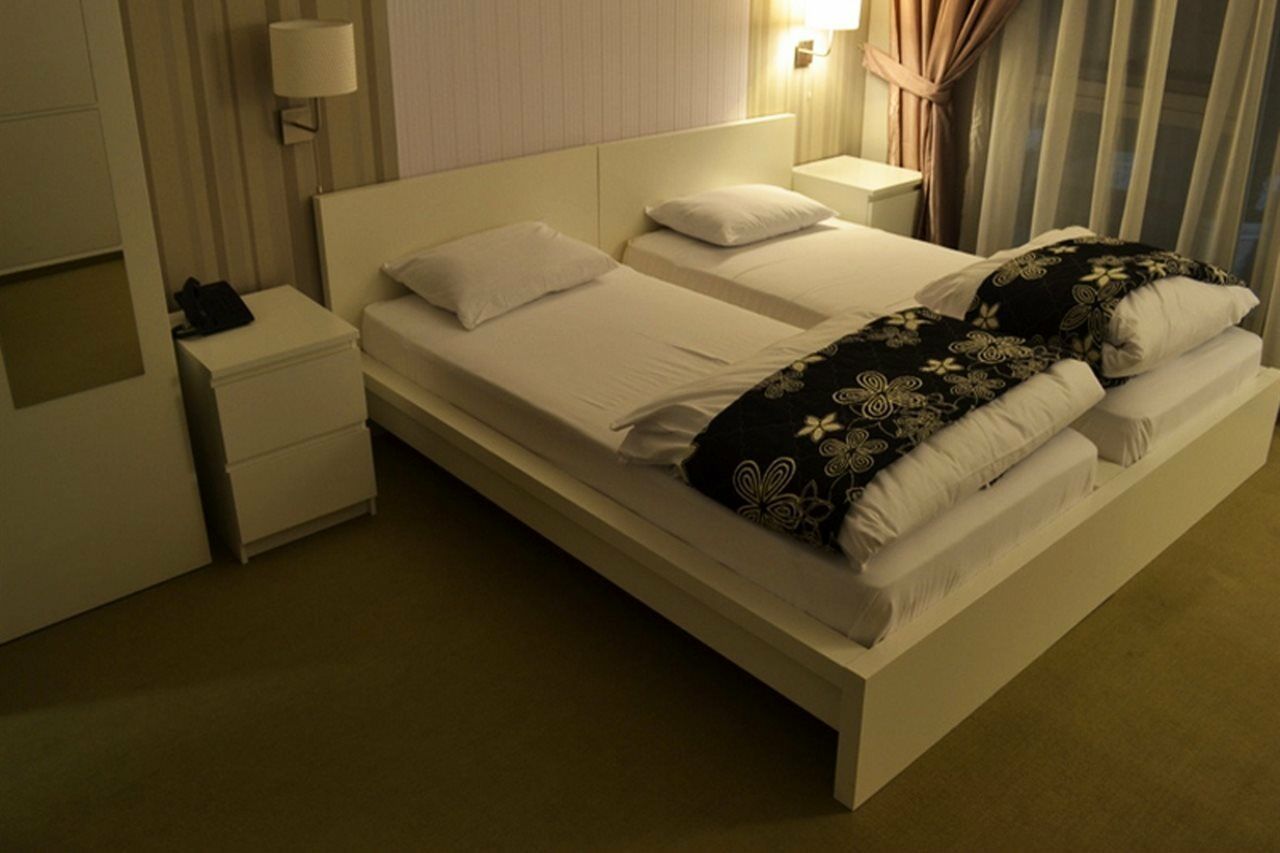 Guesthouse City Central International Skopje Ngoại thất bức ảnh